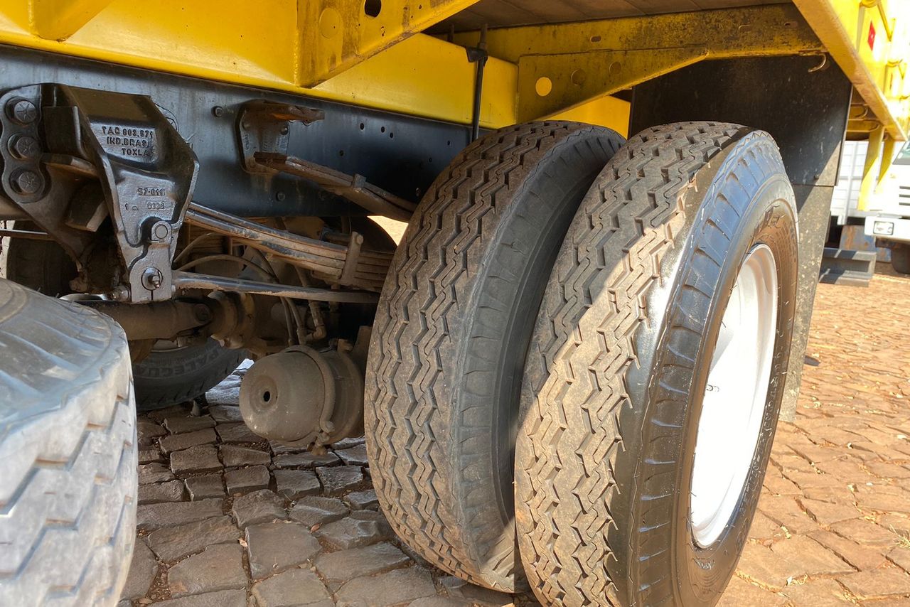 Ford Cargo1317 - 10/10 11