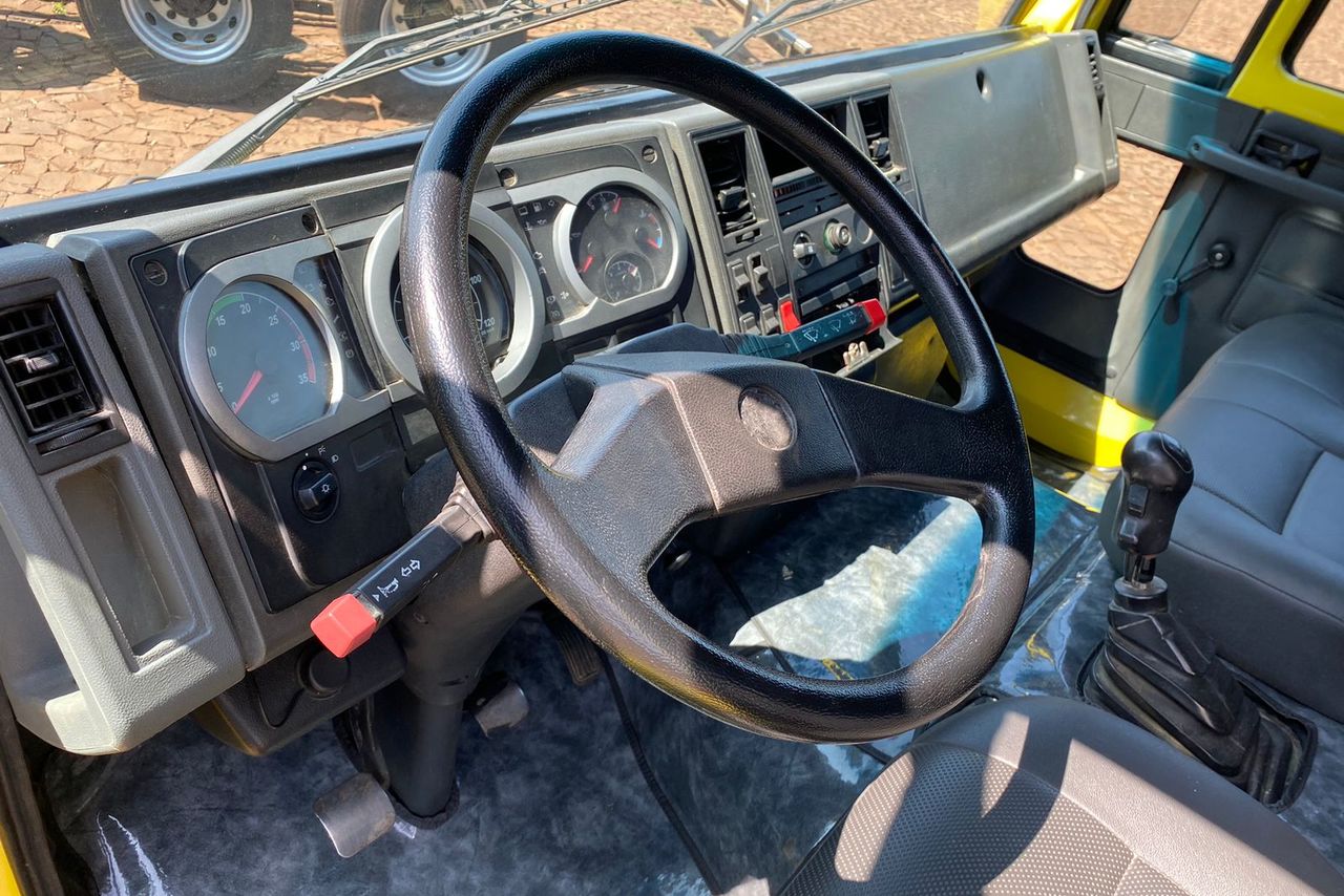 Ford Cargo1317 - 10/10 19
