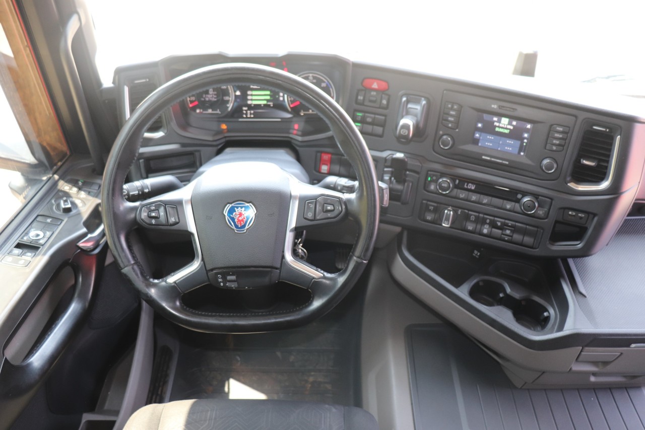 Scania 450S - 21/21 10