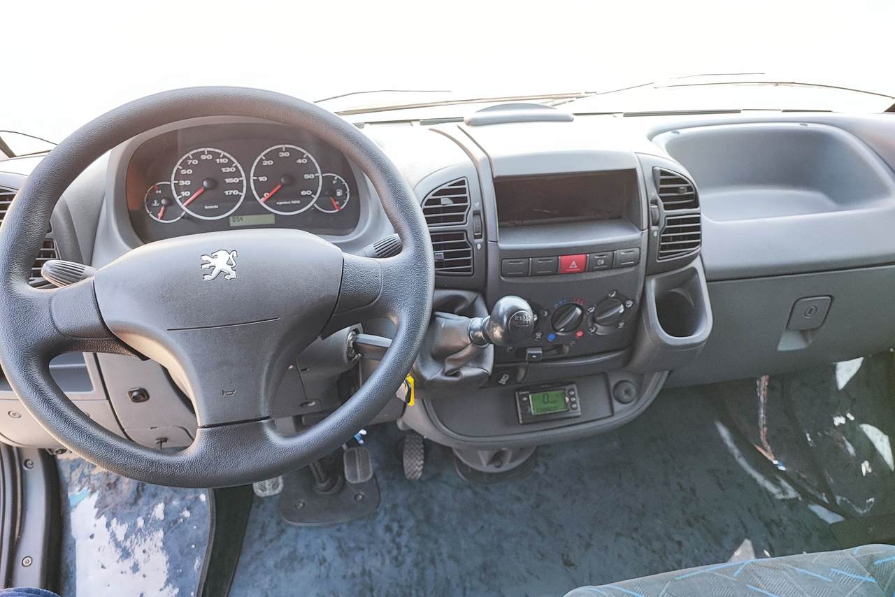 Fiat Ducato Minibus - 12/13 10