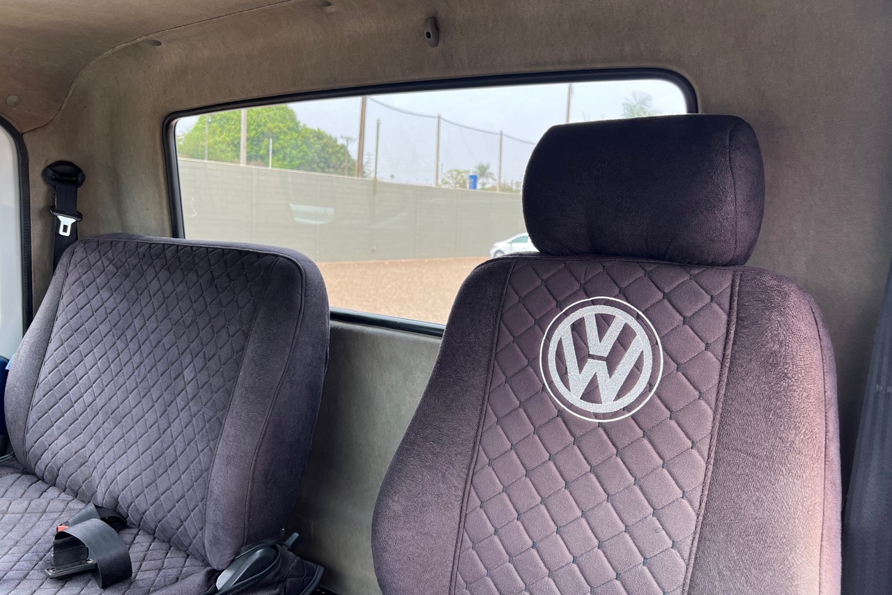 Volkswagen 8 120 - 09/10 6