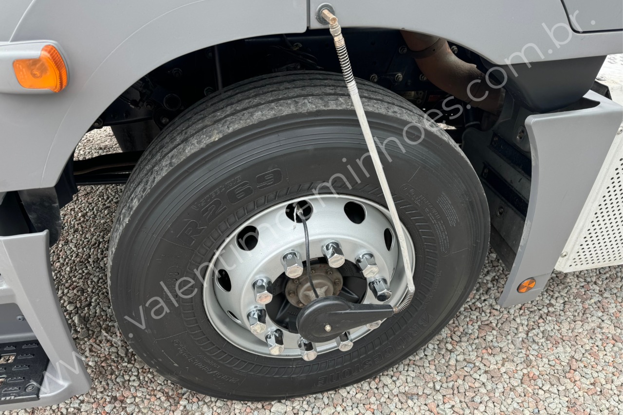 Mercedes Benz MB 2041 - 18/18 11