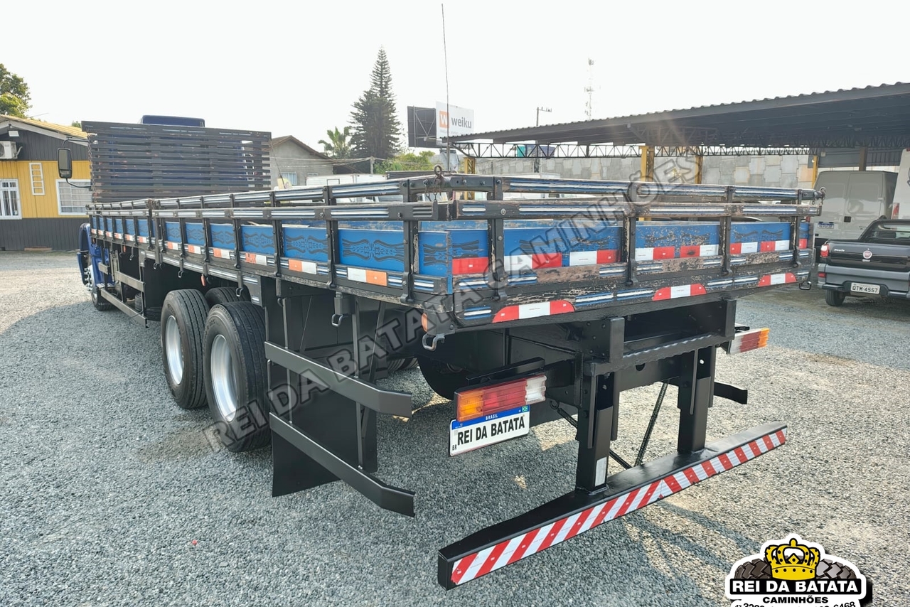 Mercedes Benz MB 2324 - 13/13 10