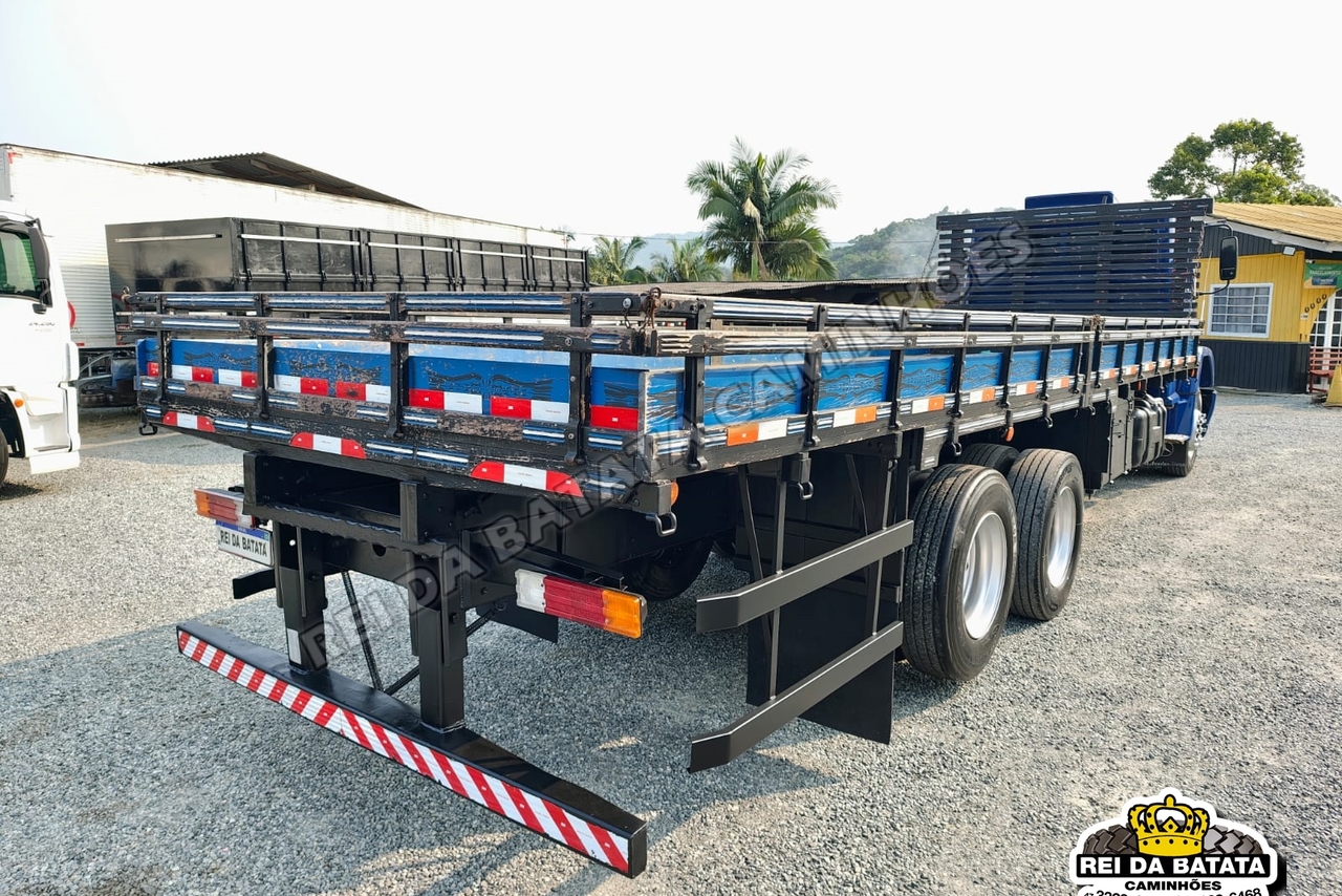 Mercedes Benz MB 2324 - 13/13 14