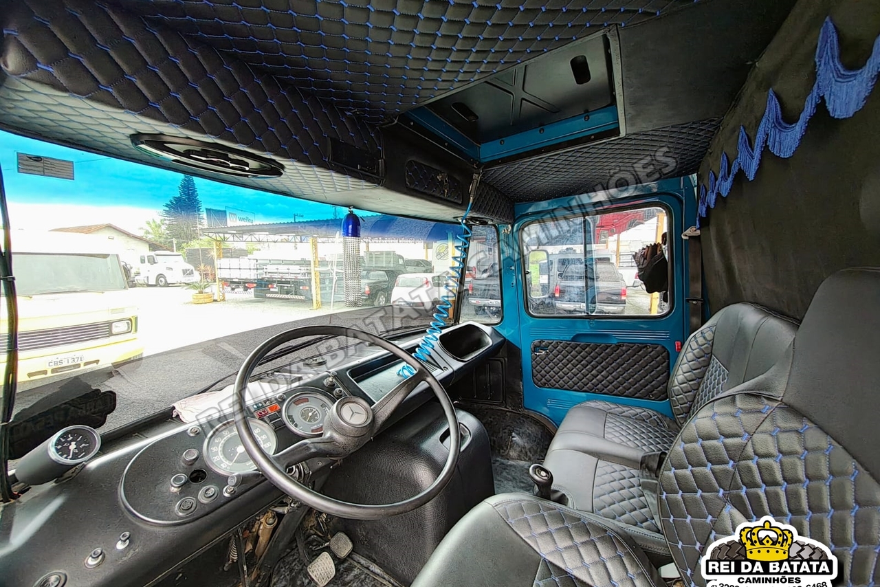 Mercedes Benz MB 608 - 84/84 6
