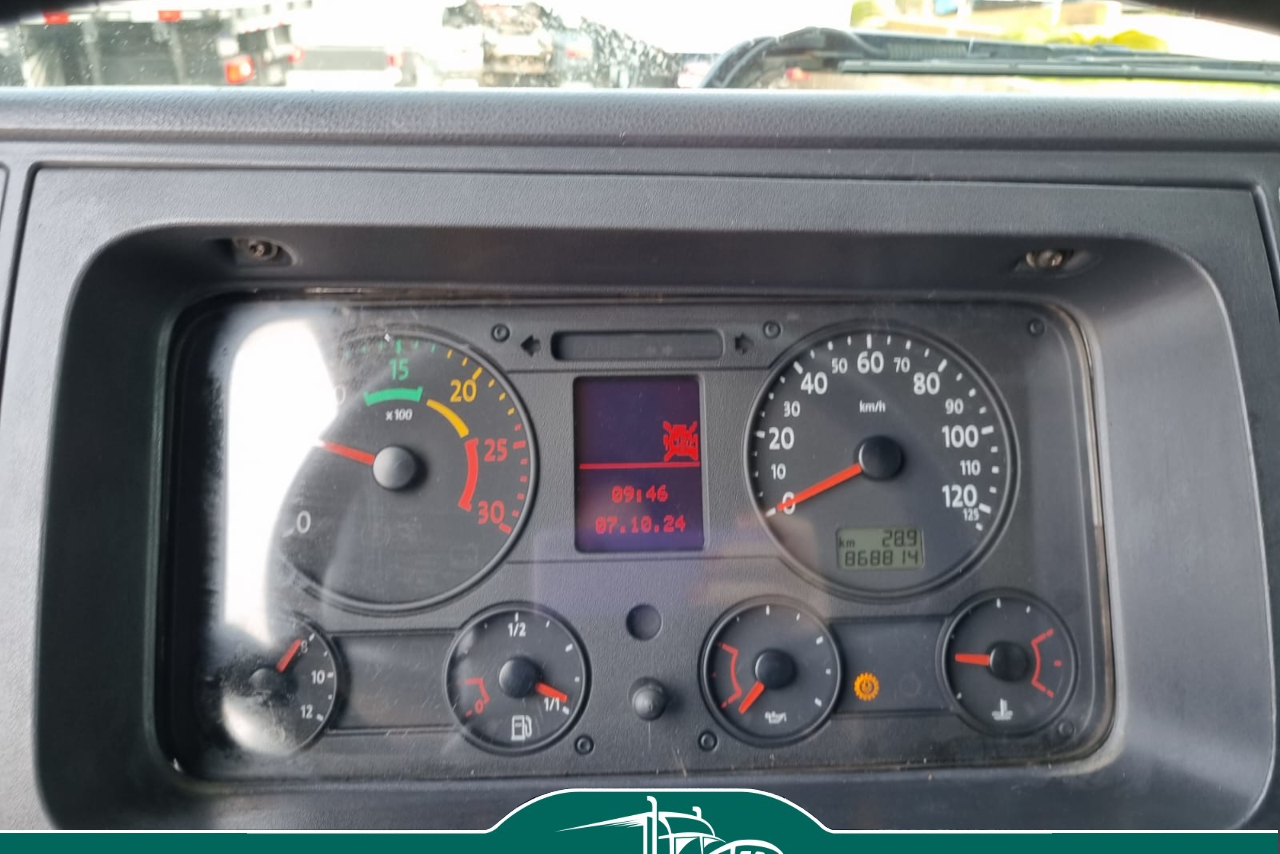 Volkswagen 19-370 E Constel. Tractor  - 08/08 7