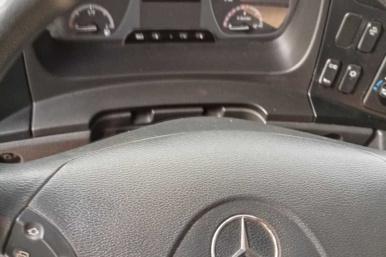 Mercedes Benz Axor 2536 - 20/20 7