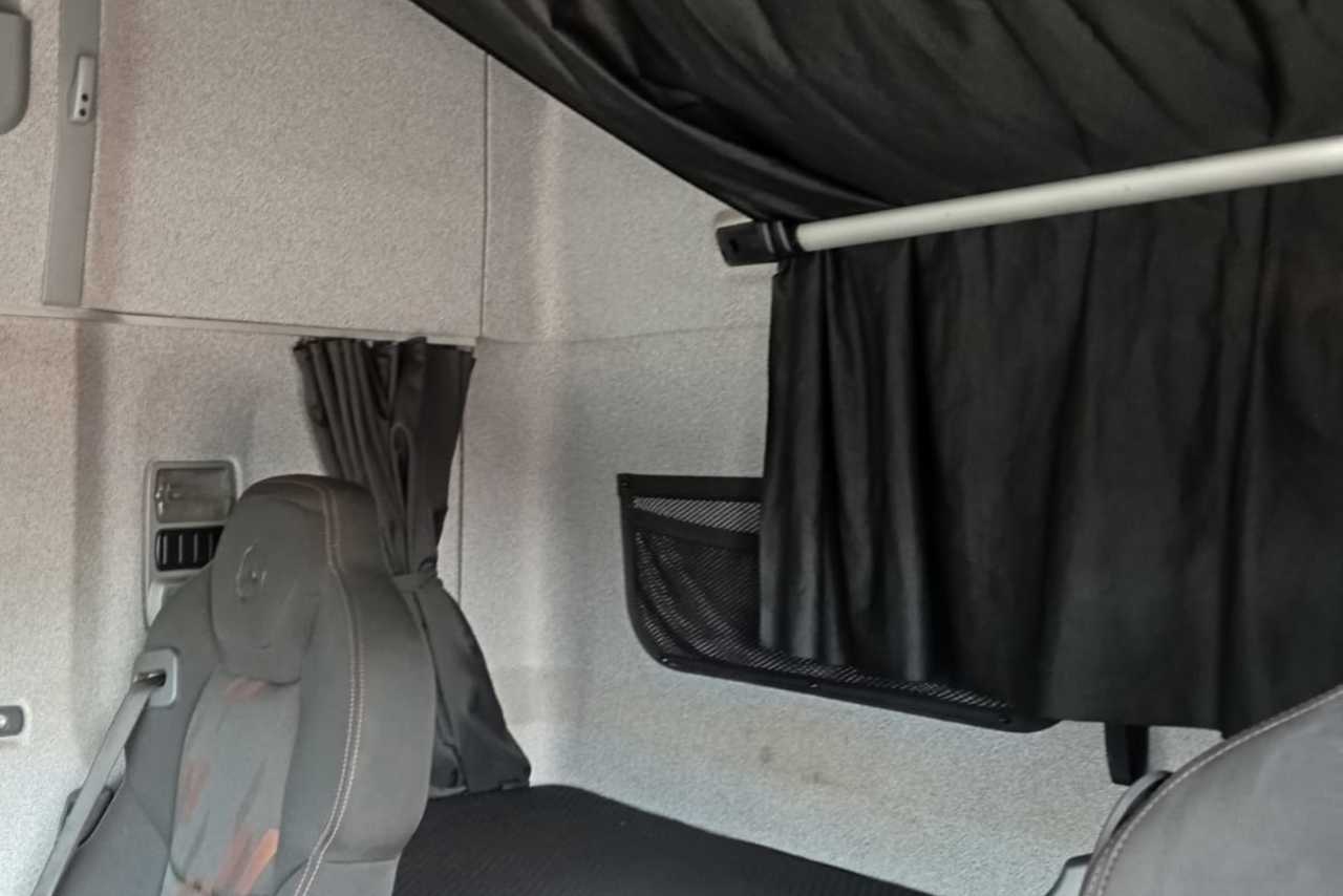 Mercedes Benz Axor 2536 - 20/20 8
