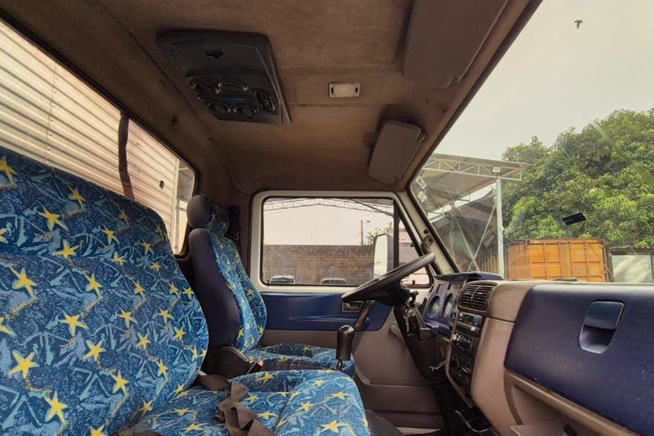 Volkswagen 8 120 - 09/10 14