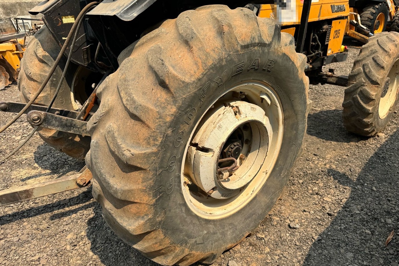 Valtra 785 - 08/08 15