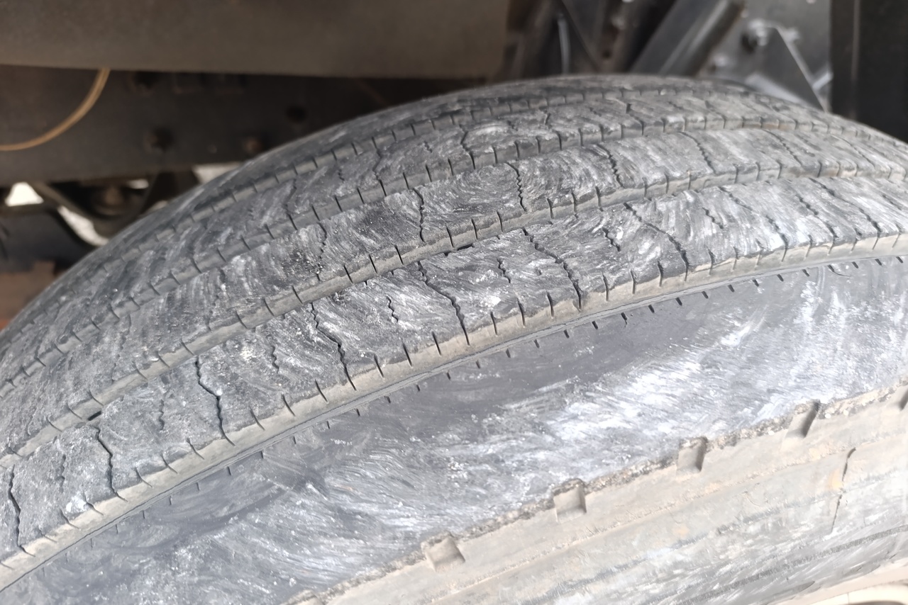 Ford Cargo2422 - 08/08 6