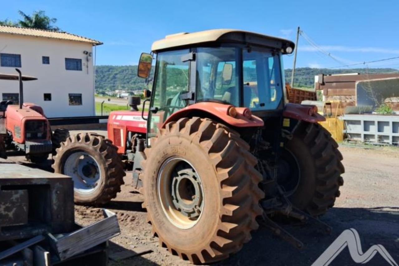 Massey Ferguson 297 - 08/08 3