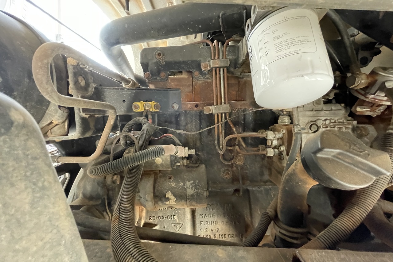 Volkswagen 8 150 - 03/03 7