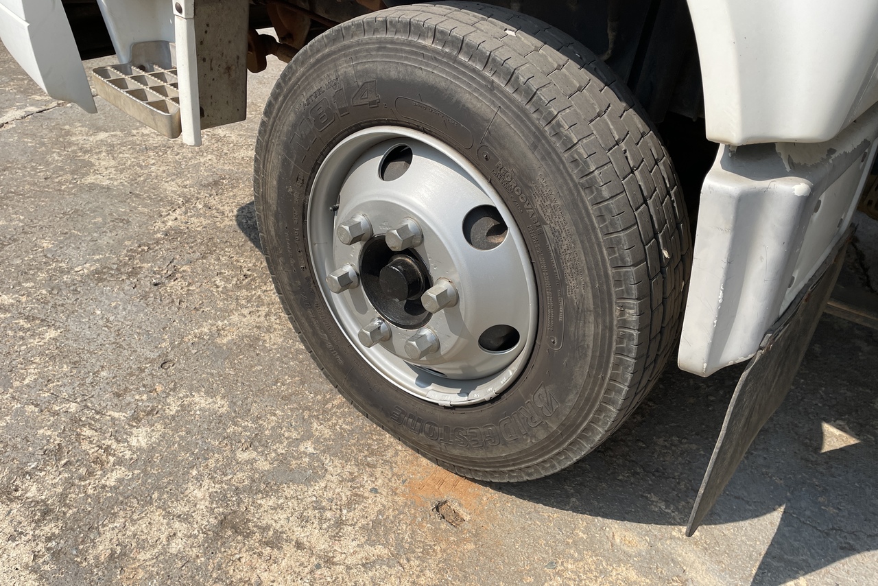 Volkswagen 8 150 - 03/03 15