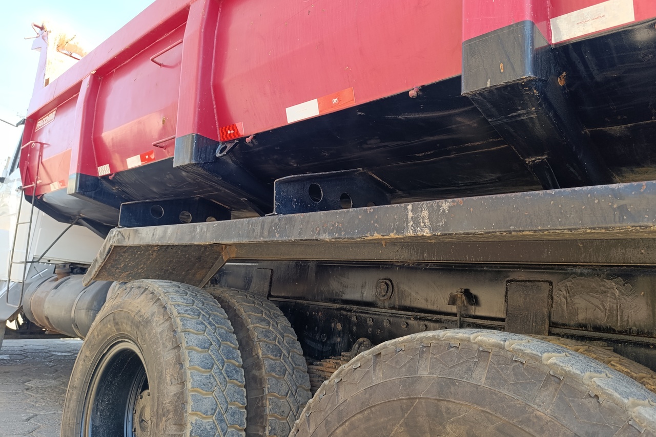 Mercedes Benz MB 2325 - 90/90 14