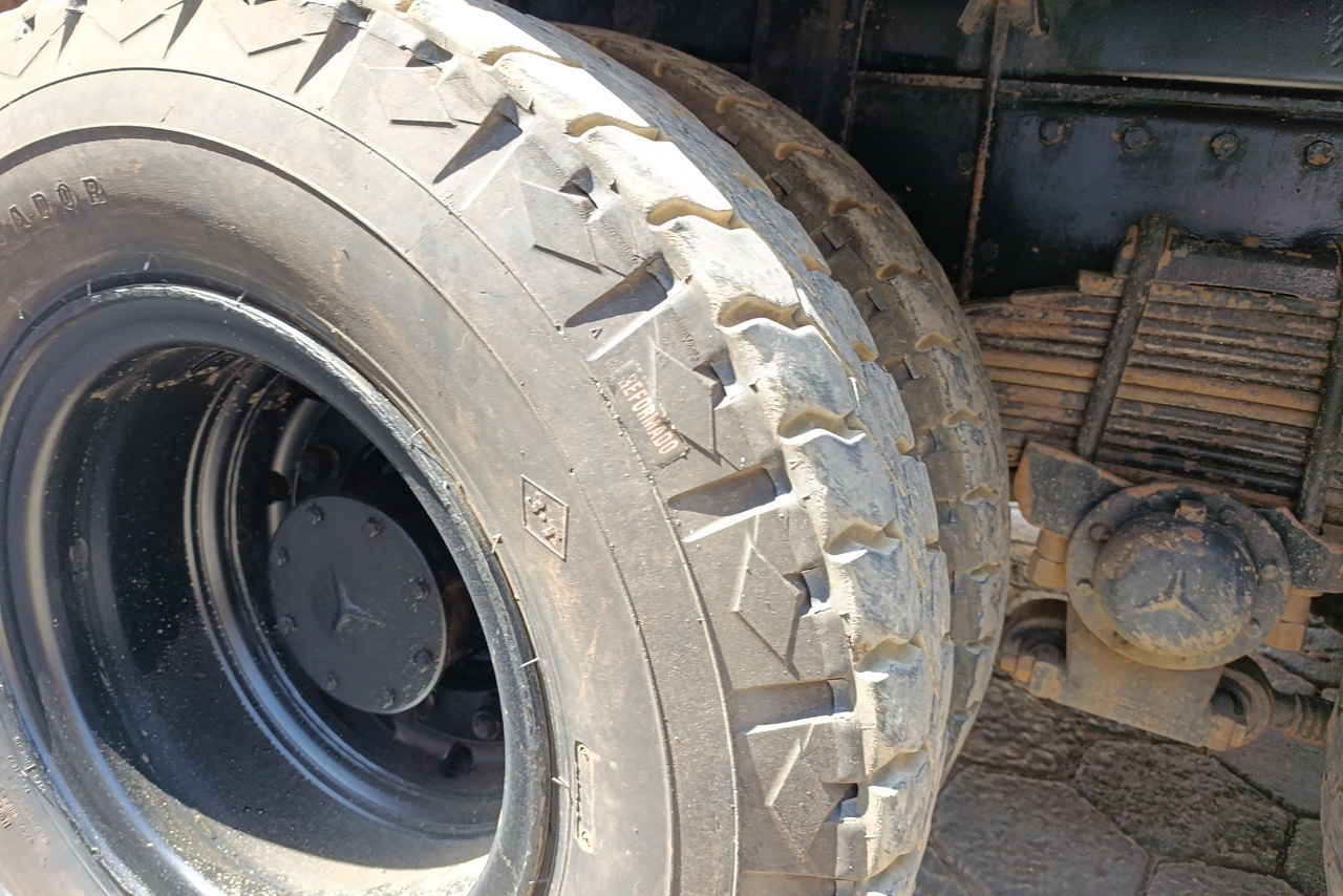 Mercedes Benz MB 2325 - 90/90 16