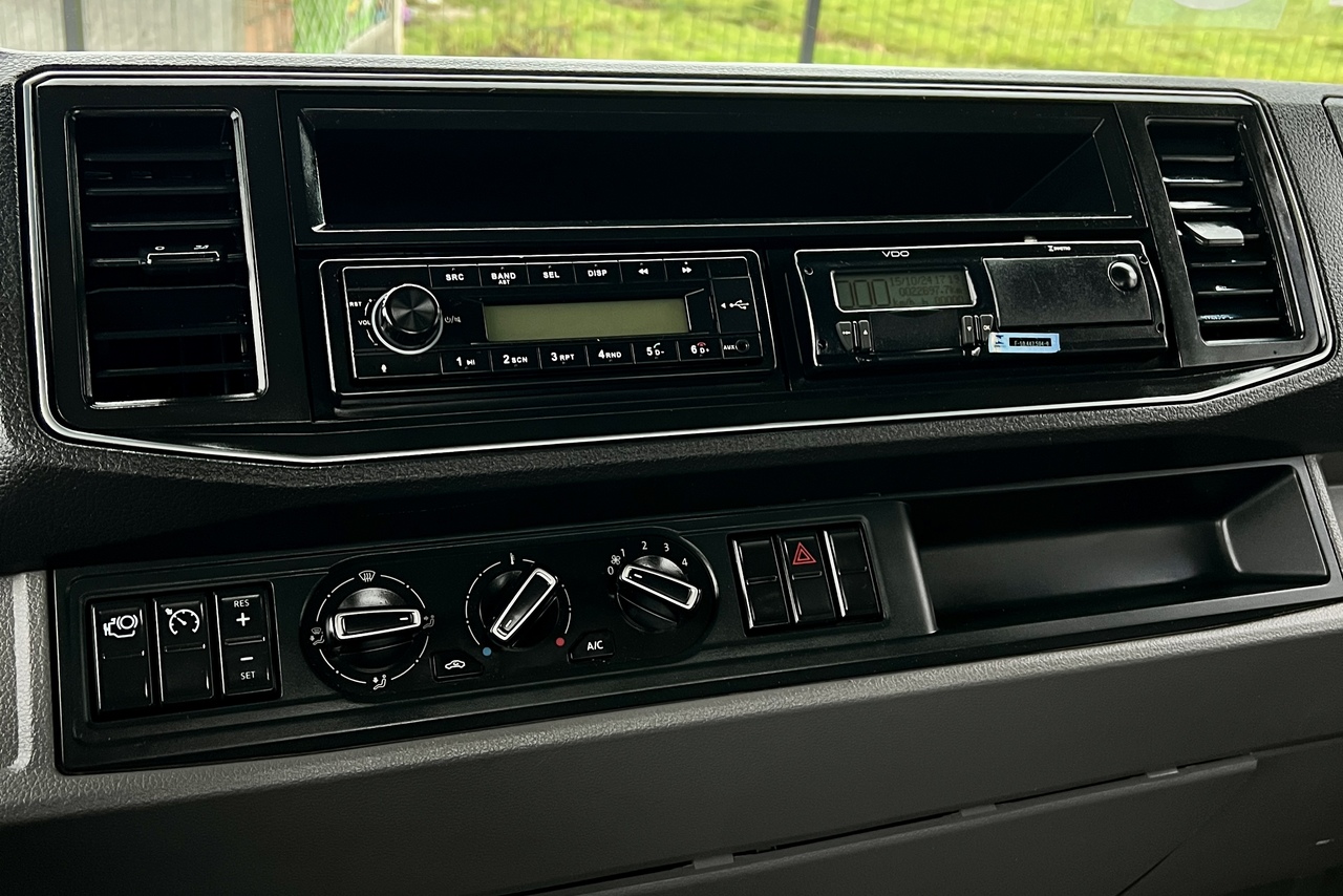 Volkswagen 9-170 Delivery - 22/23 8