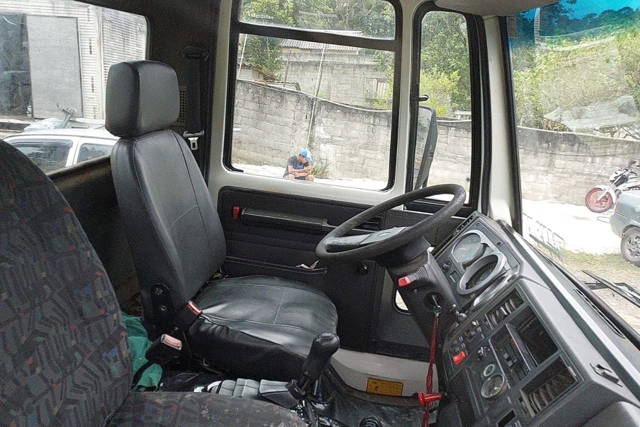Ford Cargo1722 - 07/07 8
