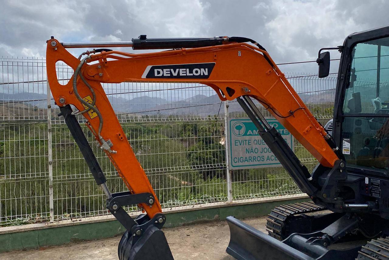 Develon DX35Z-7M - 24/24 3