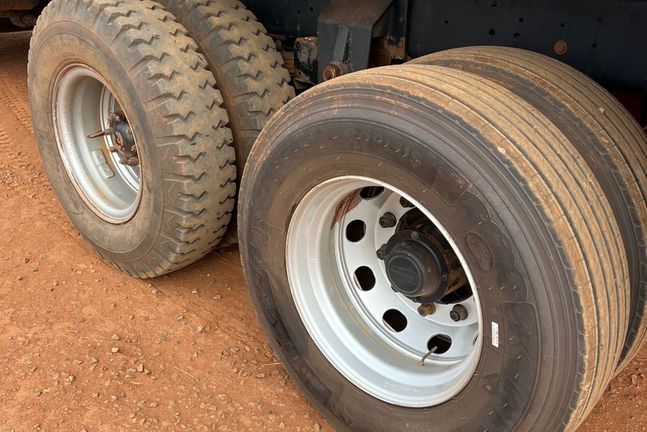 Ford Cargo1721 - 03/03 4