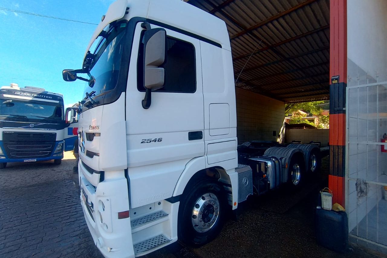 Mercedes Benz Actros 2546 - 18/18 8
