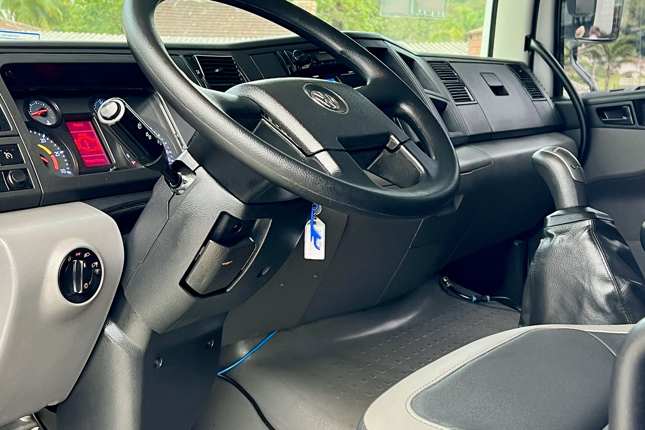 Volkswagen 32.360 - 21/22 8