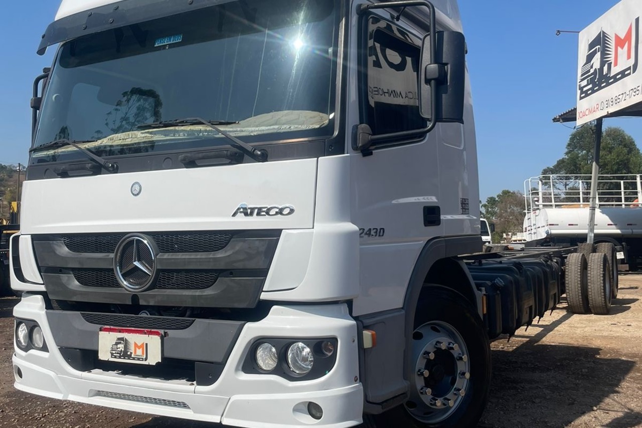 Mercedes Benz Atego 2430 - 18/18 12