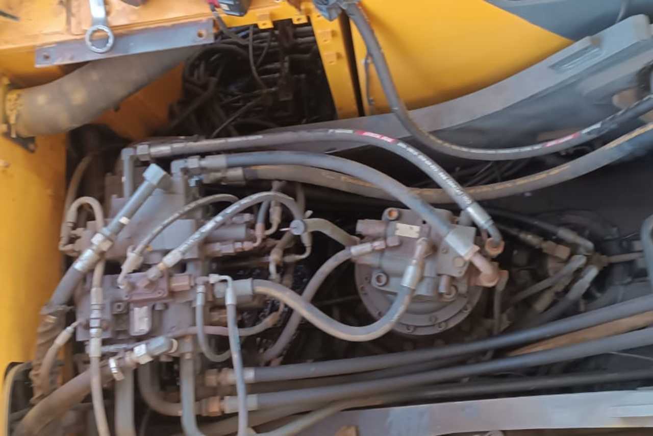 Volvo EC210B - 12/12 5