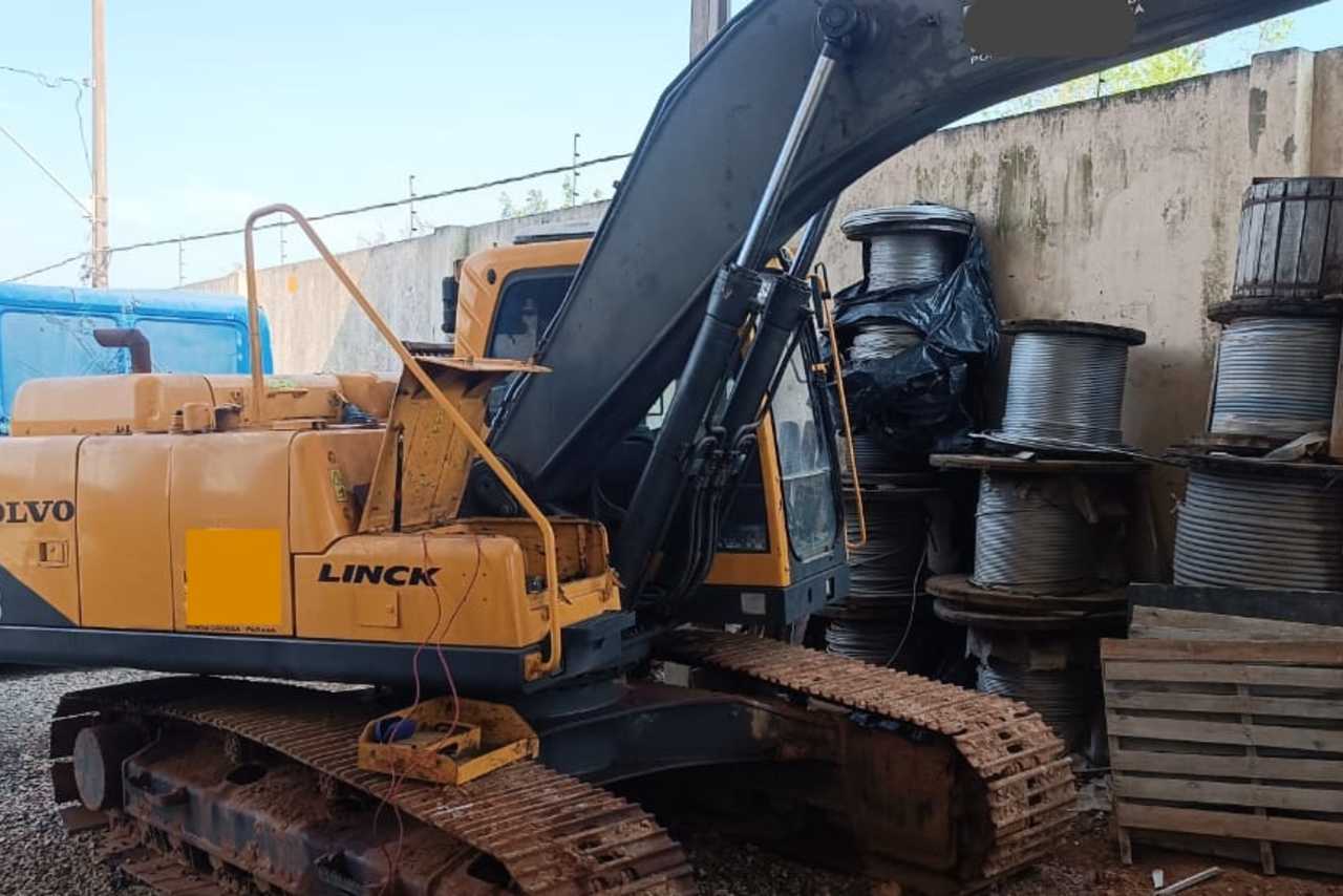 Volvo EC210B - 12/12 8