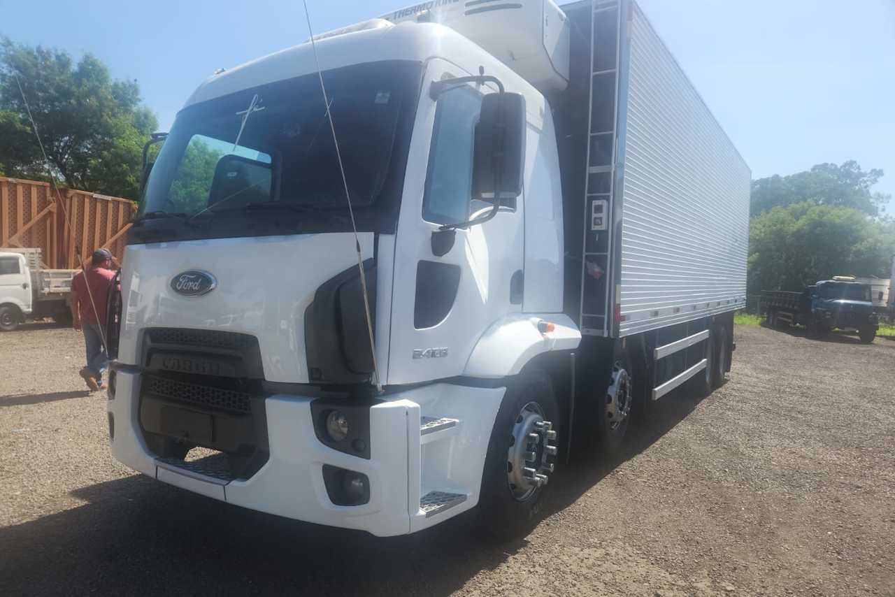 Ford Cargo2428 - 12/12 2