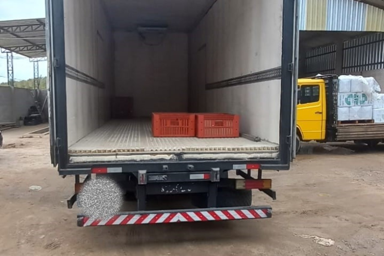 Mercedes Benz Accelo 1016 - 14/14 11