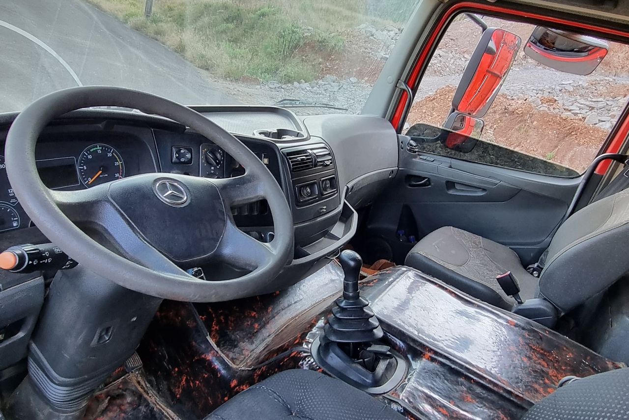 Mercedes Benz Atego 3330 - 13/13 7