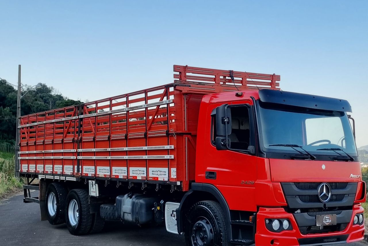Mercedes Benz Atego 3330 - 13/13 17
