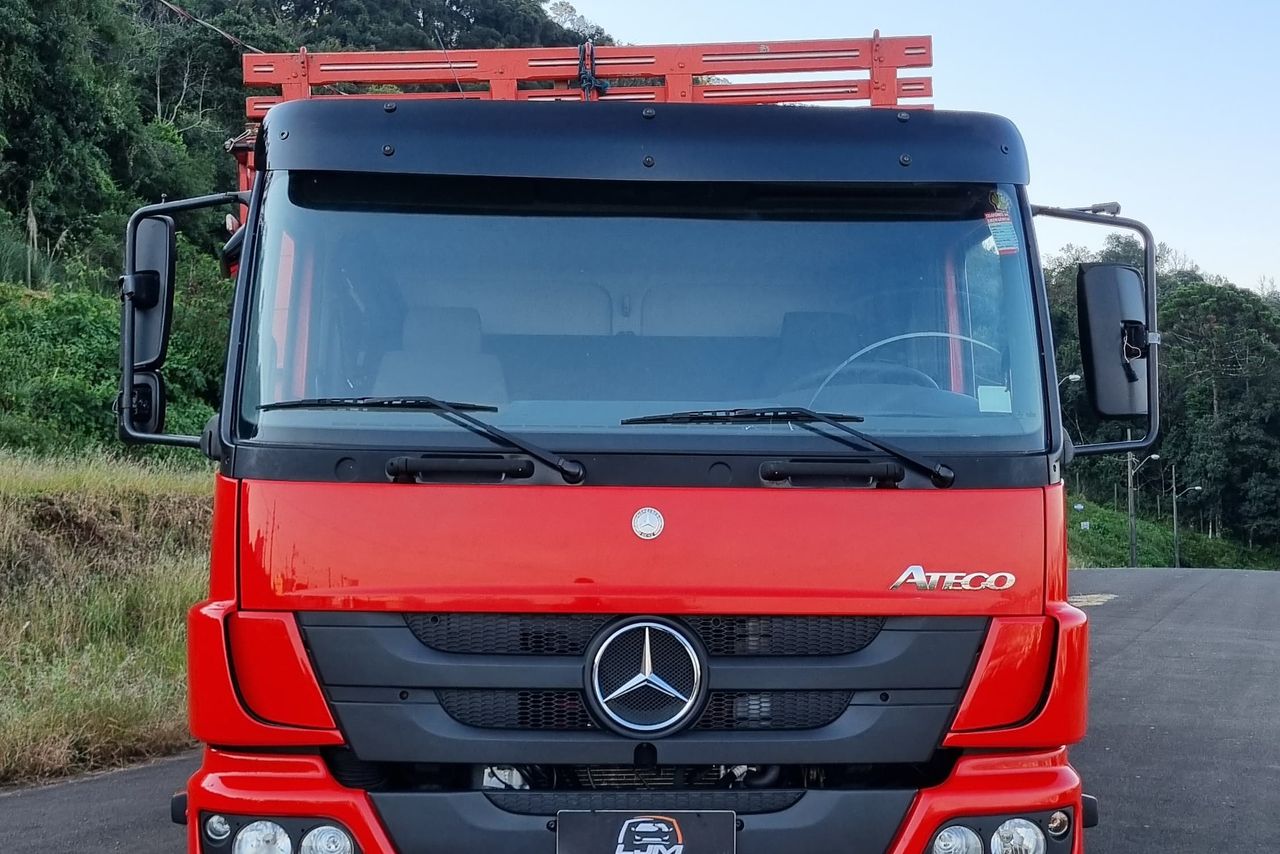 Mercedes Benz Atego 3330 - 13/13 18