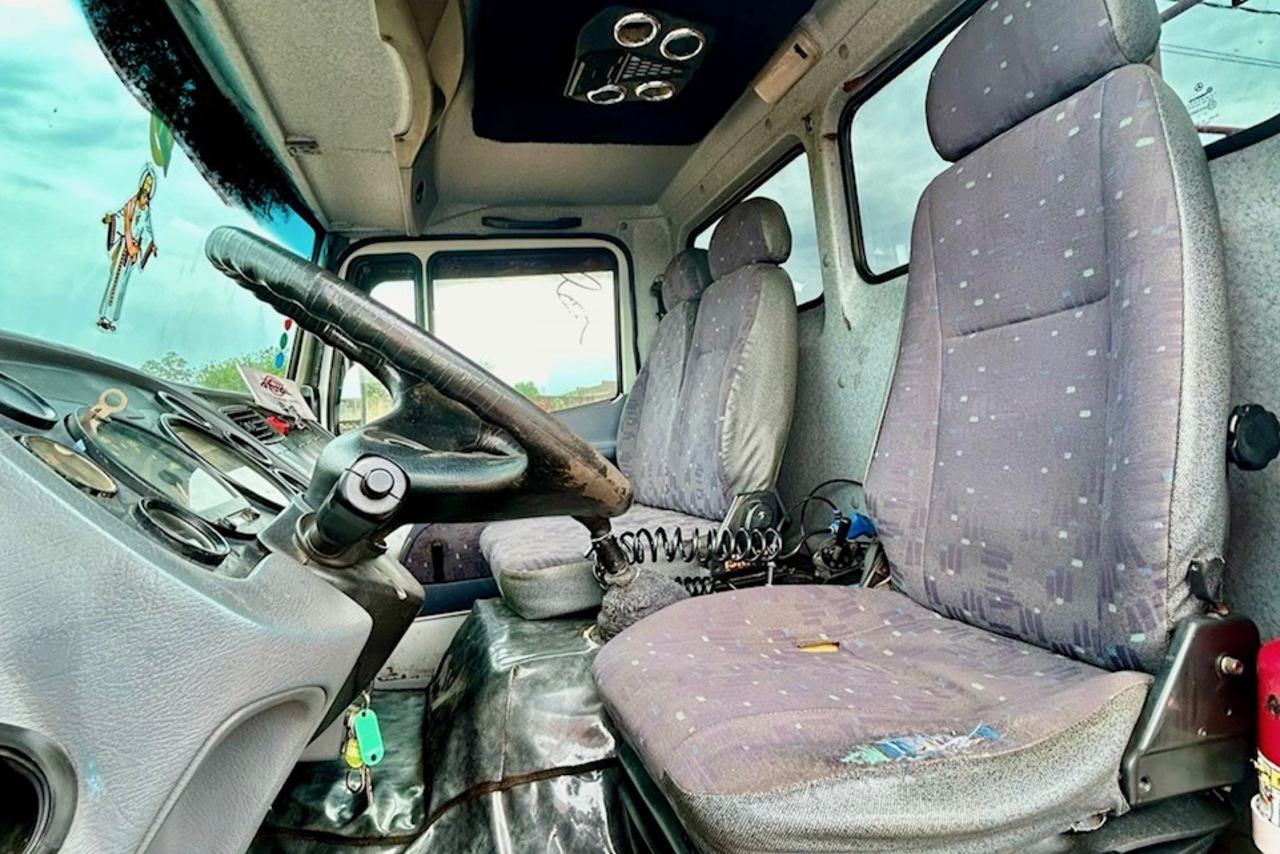 Mercedes Benz MB 1718 - 09/09 10