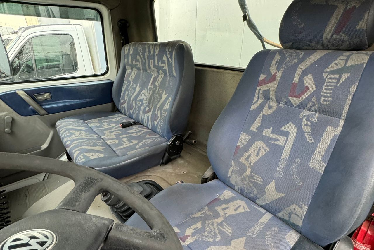 Volkswagen 8 120 - 07/08 6