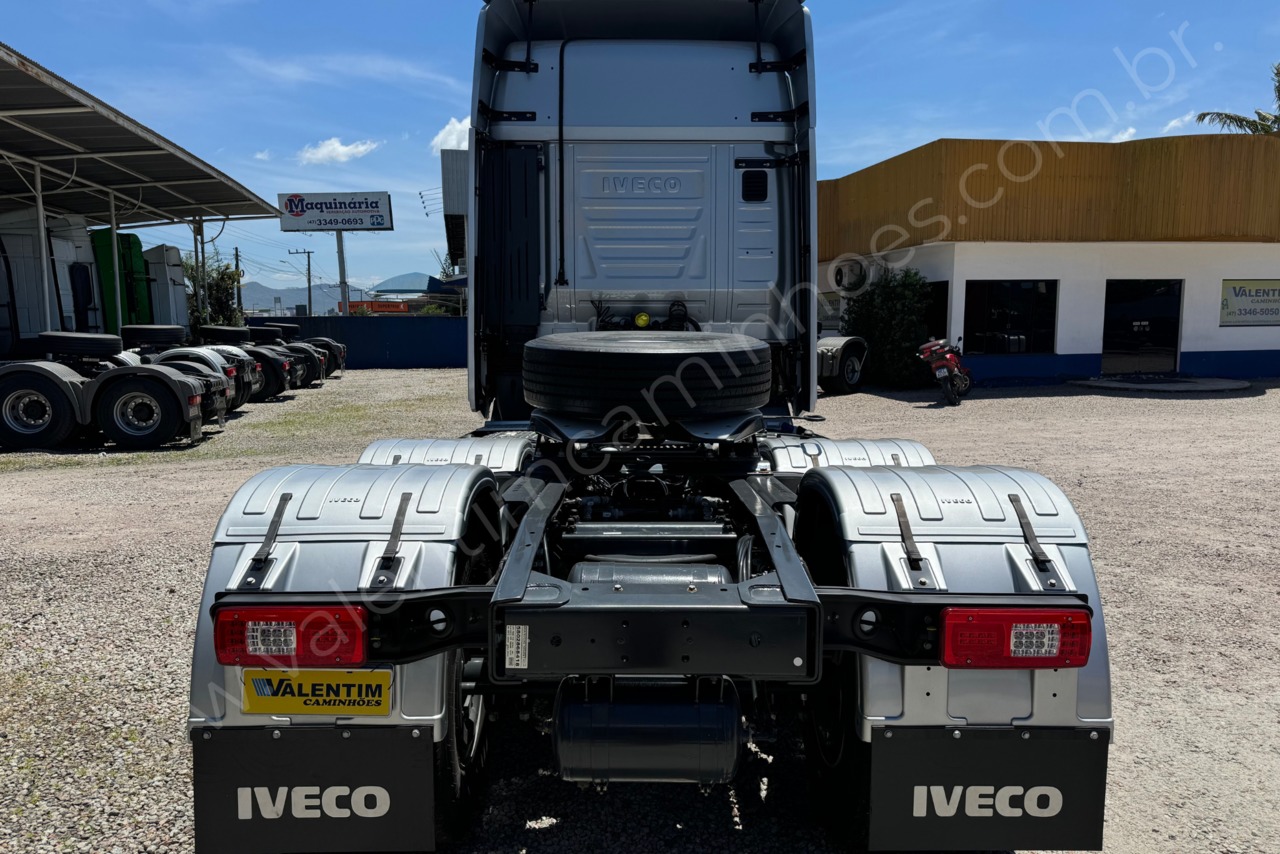 Iveco 480 - 23/23 10