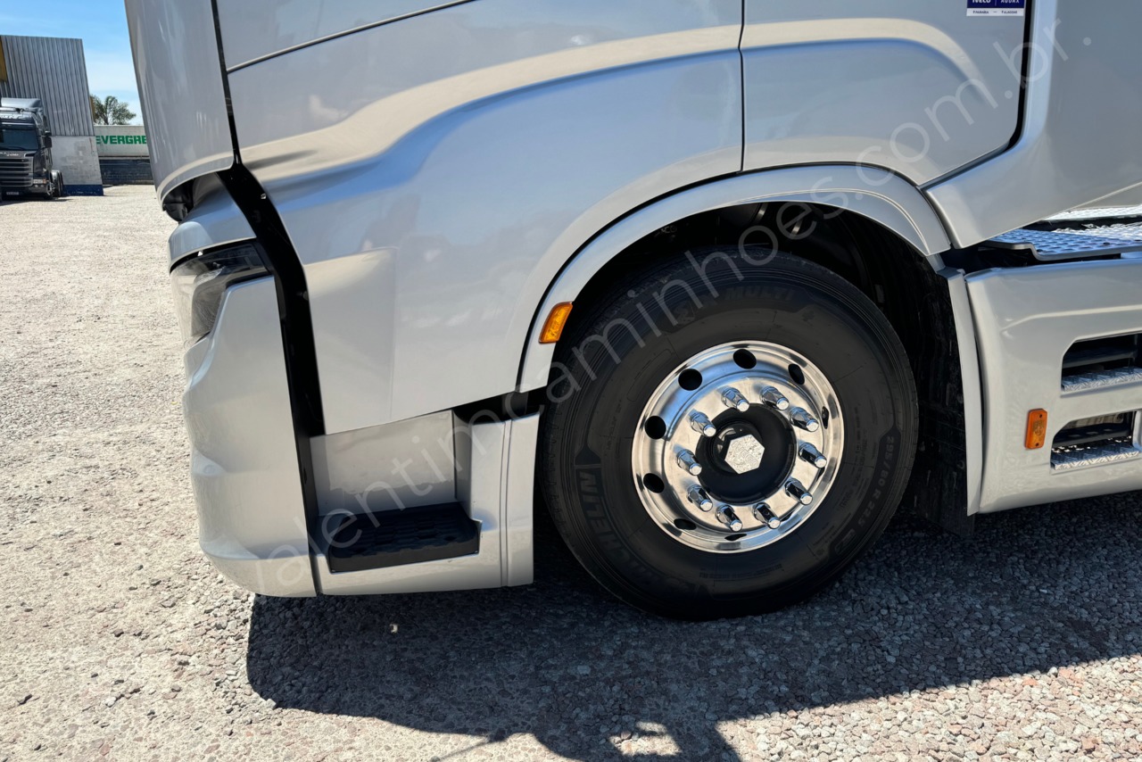Iveco 480 - 23/23 15