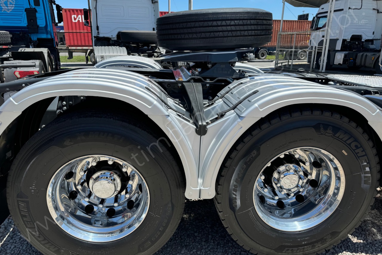 Iveco 480 - 23/23 16