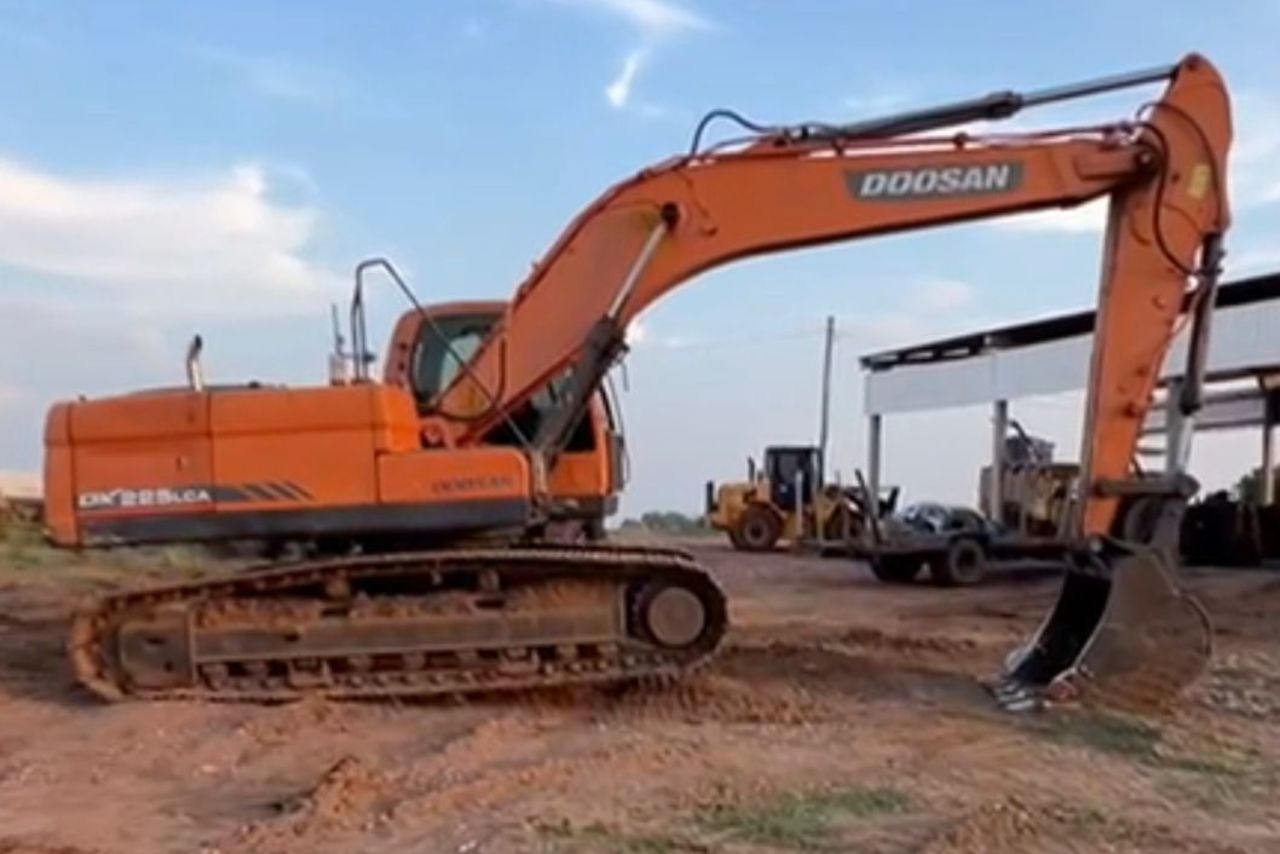 Doosan DX225LCA - 11/11 3
