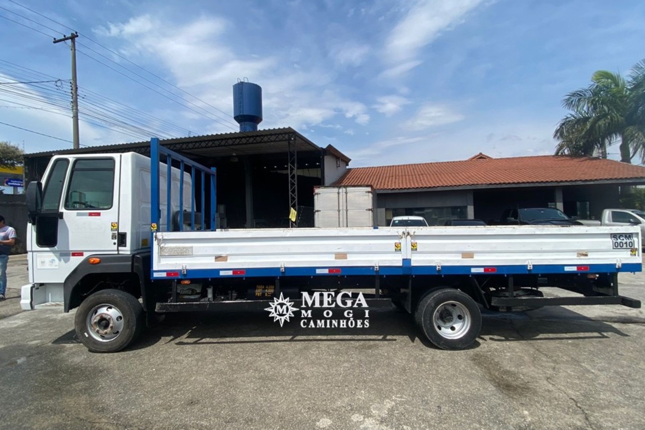 Ford Cargo816 - 18/18 3