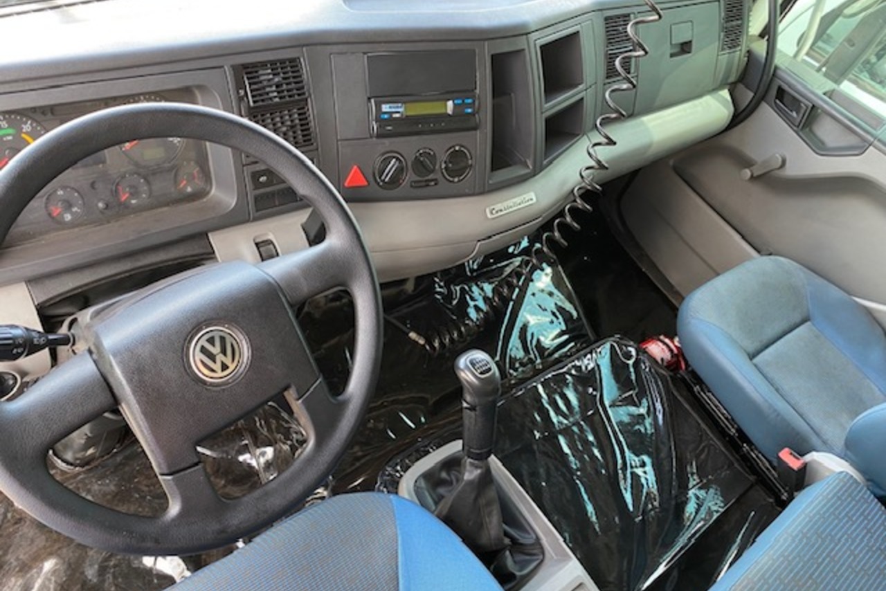 Volkswagen 24 320 - 11/12 4