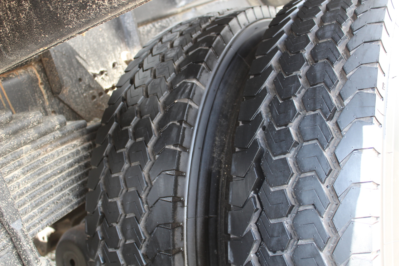 Volkswagen 26-280 Constellation 6x4 - 20/15 11