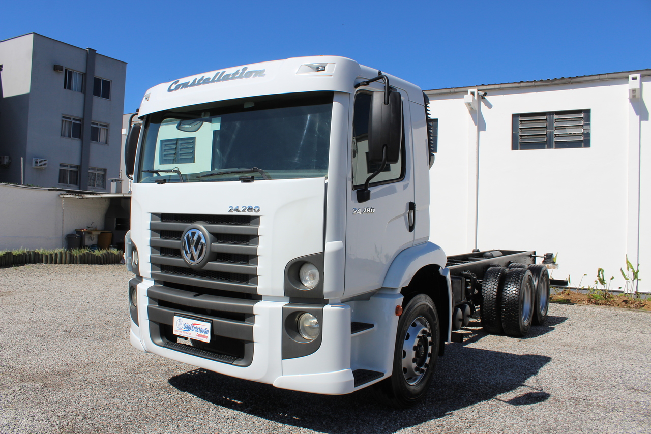 Volkswagen 24-280 E Constellation 6x2 - 18 12