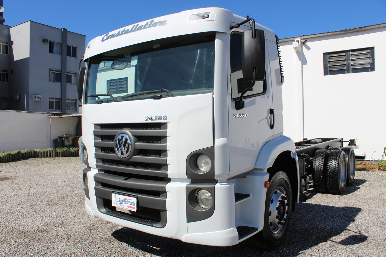 Volkswagen 24-280 E Constellation 6x2 - 18 13