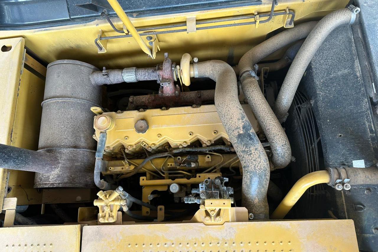 Caterpillar 320 DL - 11/11 4