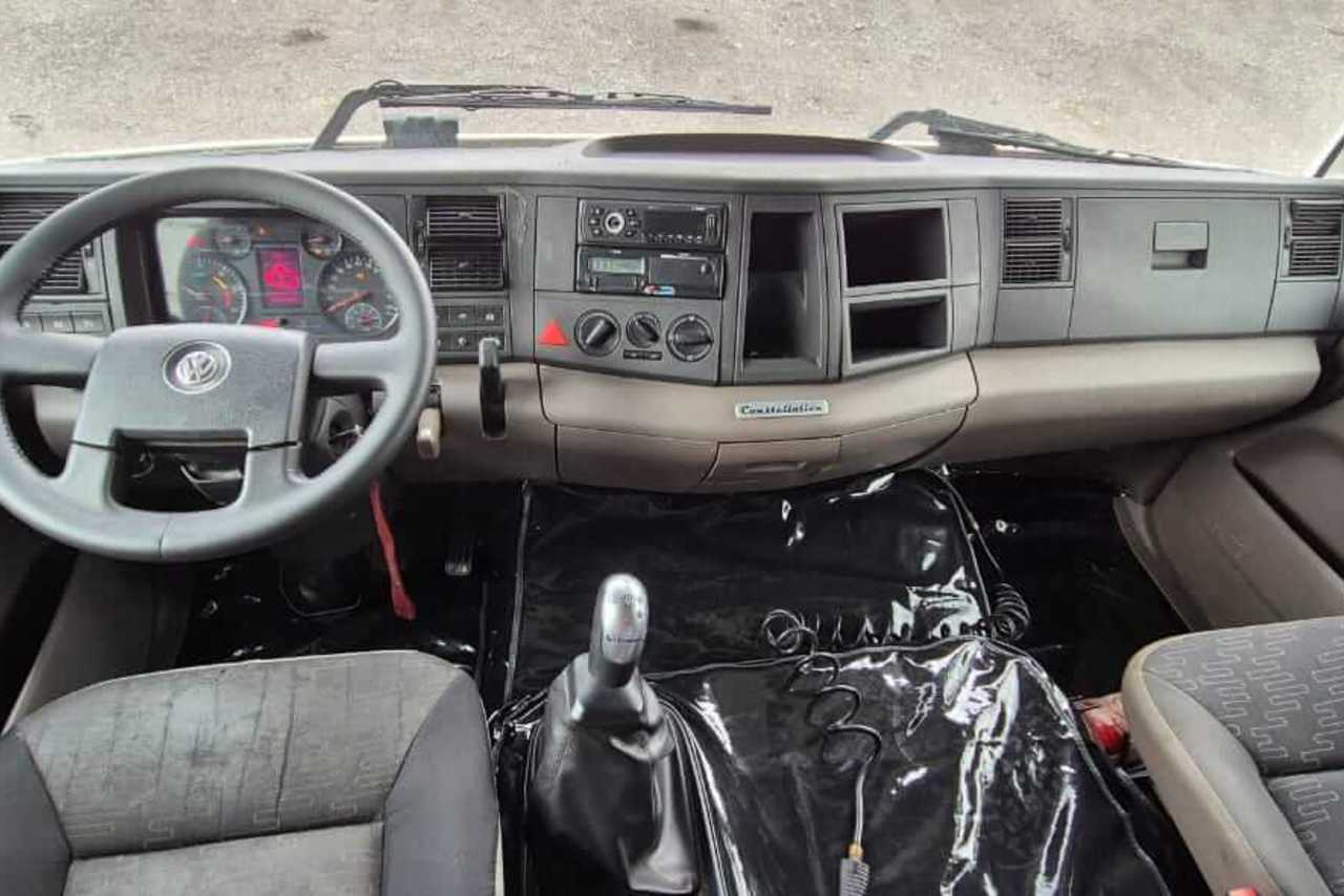 Volkswagen 25-360 6x2 Constellation - 18/19 5