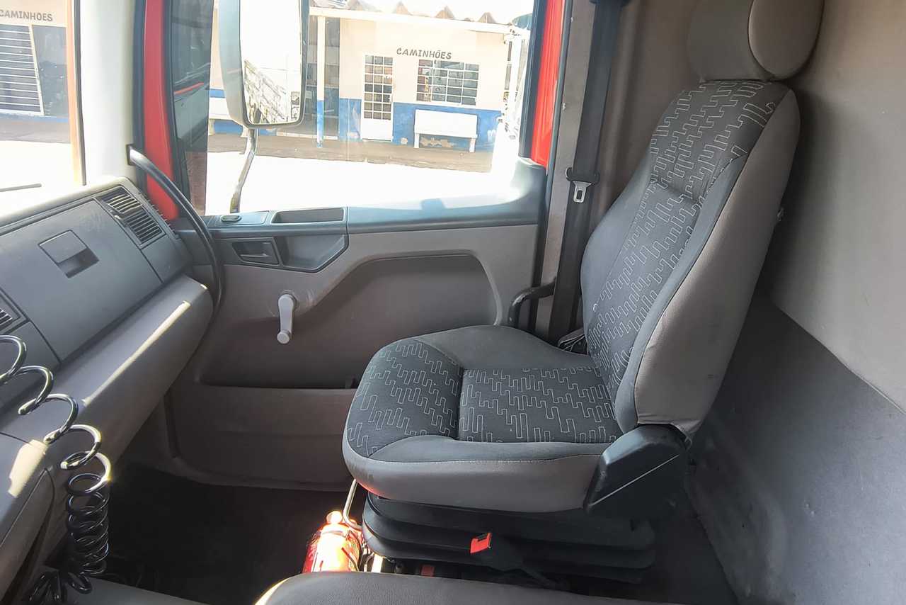 Volkswagen 28-480 6x2 Meteor - 12/13 11