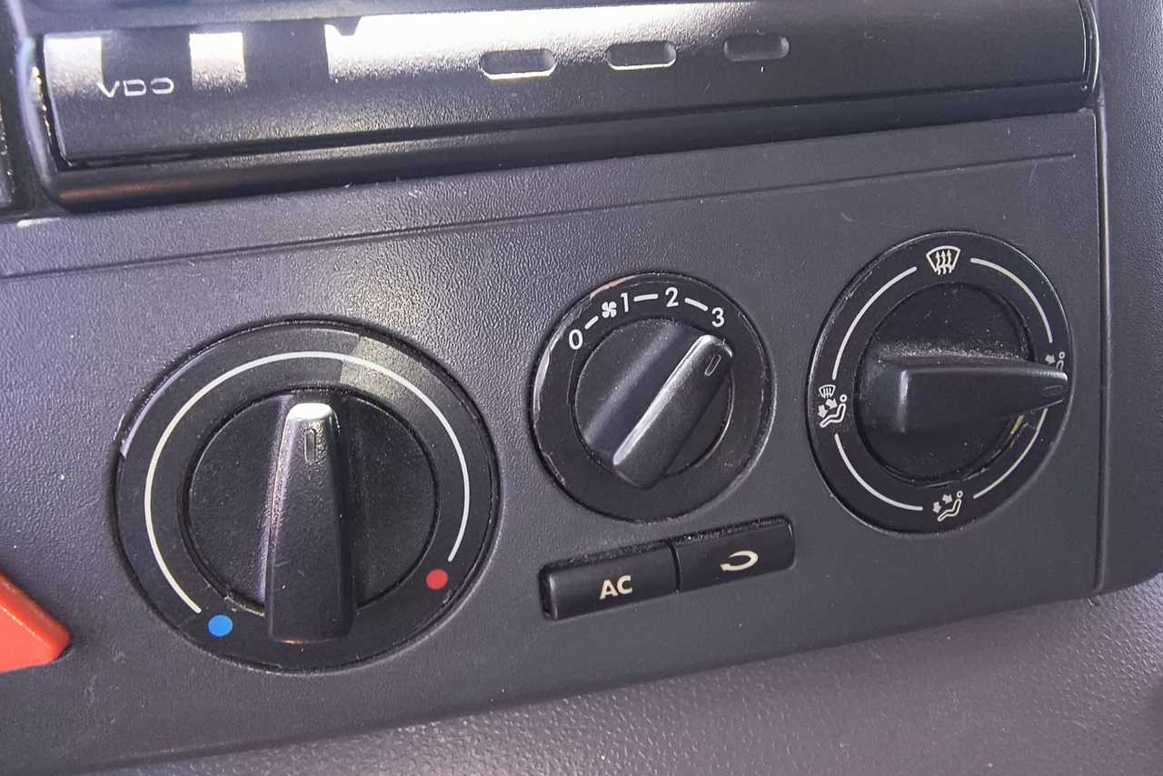Volkswagen 28-480 6x2 Meteor - 12/13 14