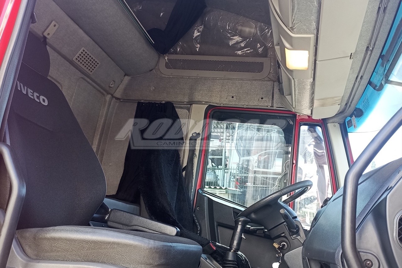Iveco Tector 240E28 - 14/14 10
